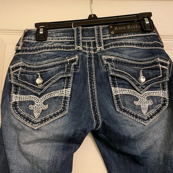 Buckle Sparkly Rock Revival Jeans - Picture 3 of 7